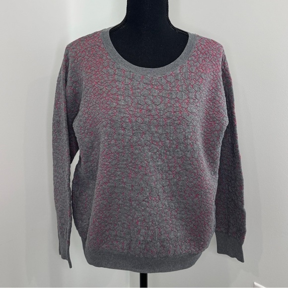 Halogen Textured Pink Gray Crew Sweater (PL) - Picture 2 of 7